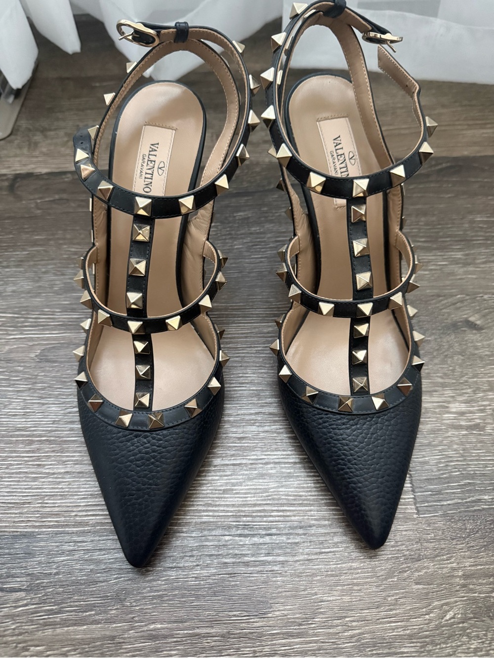 Valentino Black Leather Pointed Rockstud T-Strap Pumps